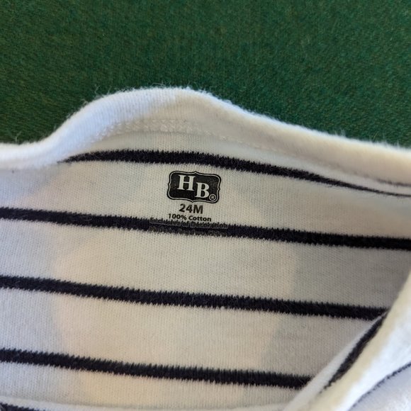 Bundle HB Onesies/Bodysuits 24 Months 💙 - Picture 7 of 7